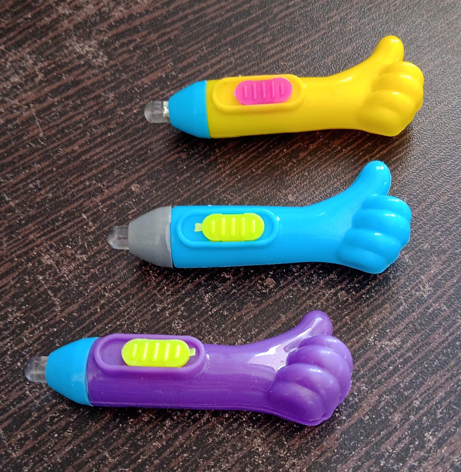 Thumb shaped light, lightning keychain, lightning toy, thumb shape LED light Thumb shaped light, lightning keychain, lightning toy, thumb shape LED light